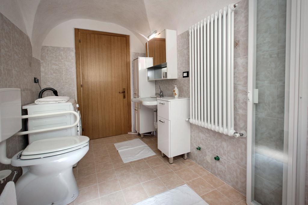 La Marmote Albergo Diffuso Di Paluzza Clome Oda fotoğraf